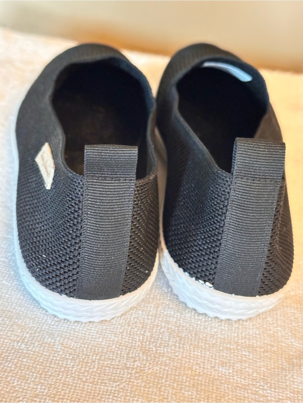 Tommy Bahama Black Knit Slip-On Shoes Women’s Size 8 Lightweight Comfort Flats - Picture 5 of 7